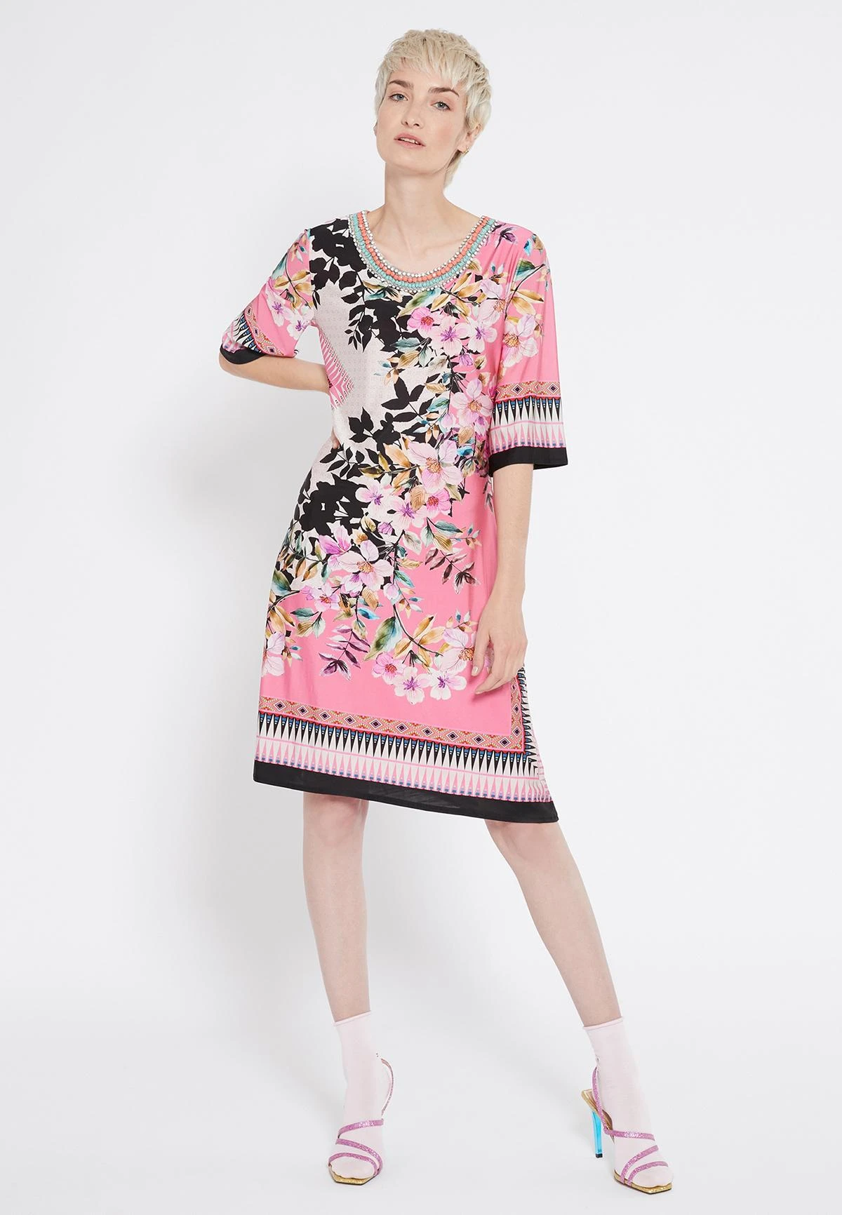 Ana Alcazar Korte Mouw Jurk Shepsy 3 Ana Alcazar Korte Mouw Jurk Shepsy