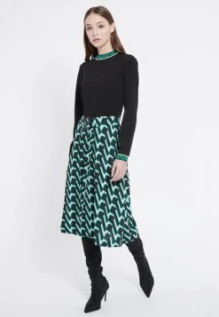 Ana Alcazar Mix Jurk Vabury Groen
