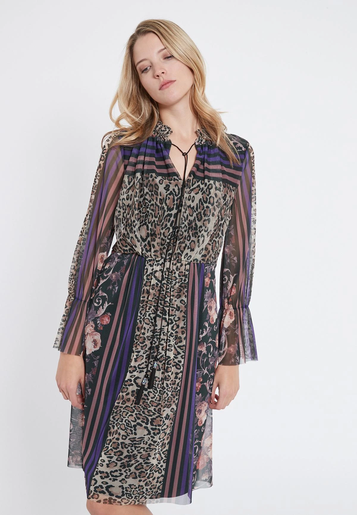 Ana Alcazar Romantische Jurk Vormaly 4 Ana Alcazar Romantische Jurk Vormaly - Afbeelding 2