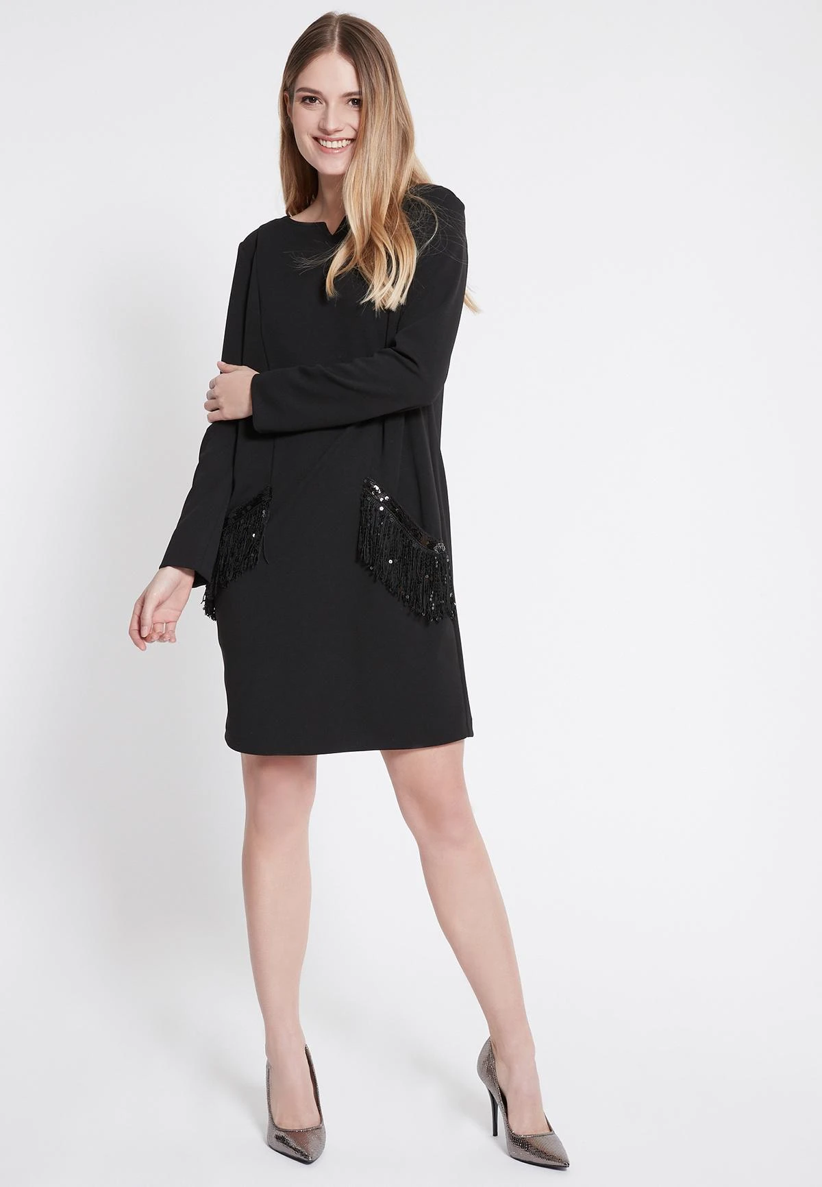 Ana Alcazar Zacken Jurk Wafra Zwart 3 Ana Alcazar Zacken Jurk Wafra Zwart