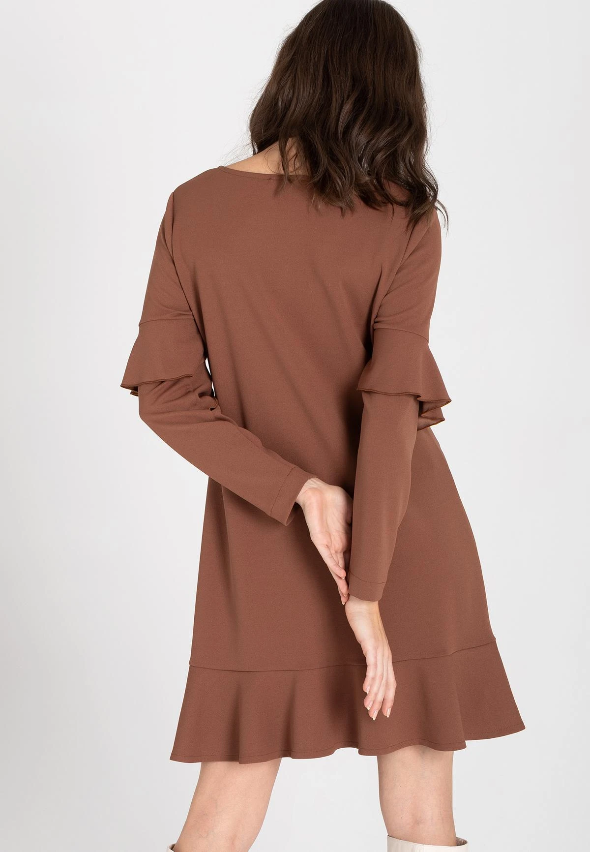 Ana Alcazar Volant Jurk Waisea Bruin 5 Ana Alcazar Volant Jurk Waisea Bruin - Afbeelding 3