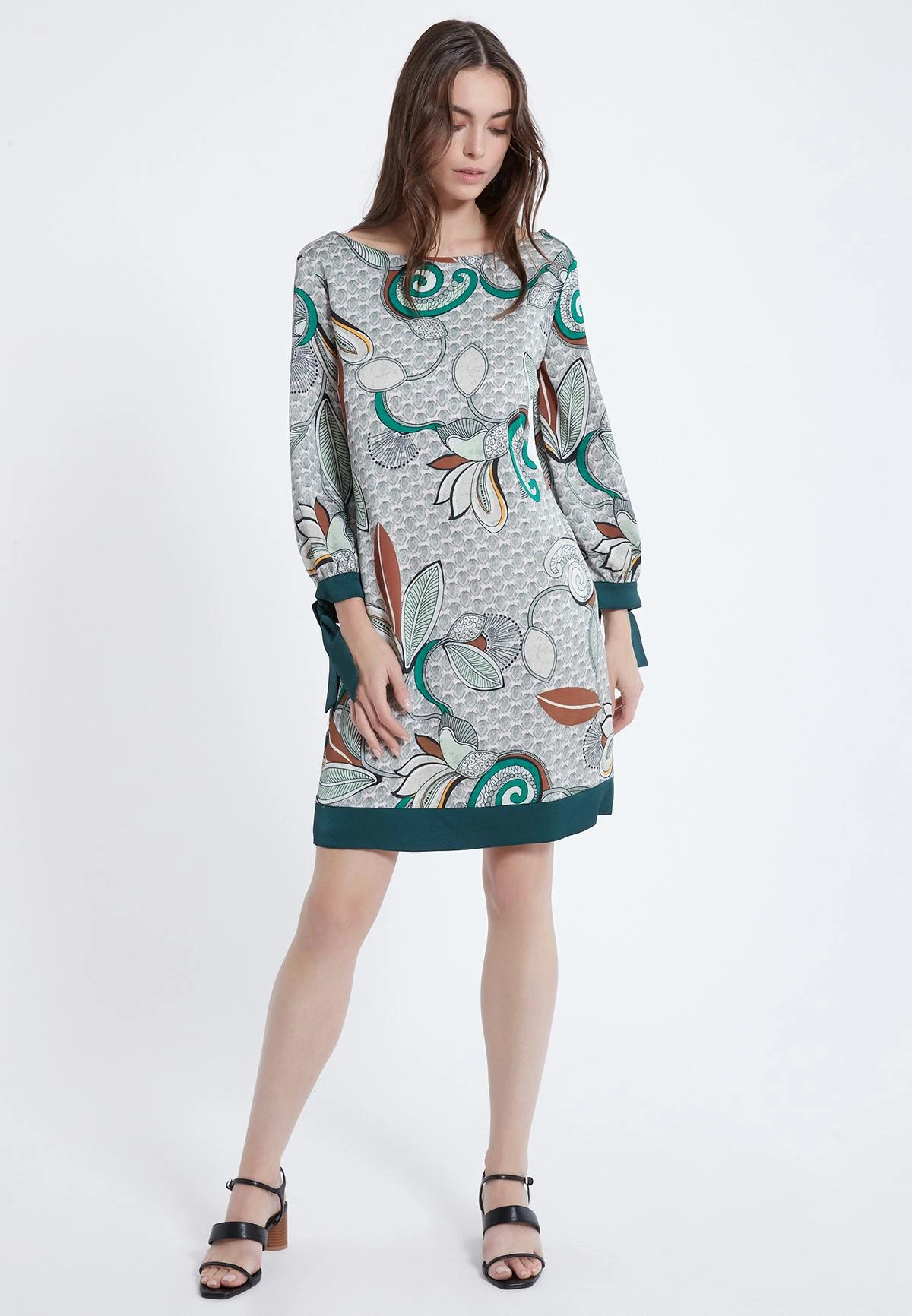 Ana Alcazar Halslijn Jurk Zesmy 3 Ana Alcazar Halslijn Jurk Zesmy