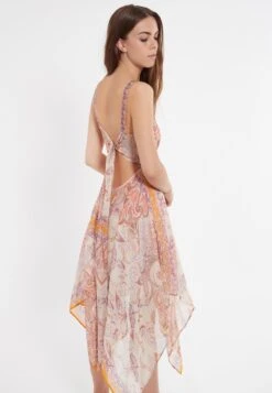 Ana Alcazar Zijden Jurk Zezea Beige 10 Ana Alcazar Zijden Jurk Zezea Beige -JurkChic Verkoop ana alcazar 047671 2879 8004