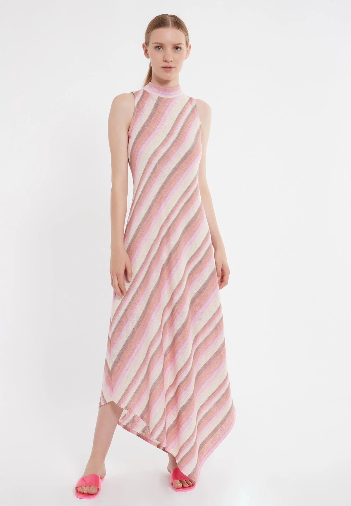 Ana Alcazar Asymmetrishe Jurk Zitma 3 Ana Alcazar Asymmetrishe Jurk Zitma