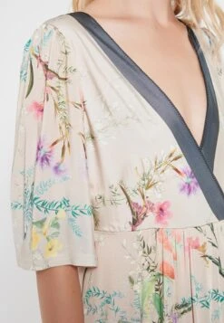 Ana Alcazar Korte Mouwen Jurk Celba -JurkChic Verkoop ana alcazar 048376 3049 9105