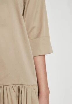 Ana Alcazar Korte Mouwen Jurk Fafyne -JurkChic Verkoop ana alcazar 048892 3176 8007