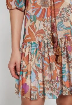 Ana Alcazar Korte Mouwen Jurk Femka -JurkChic Verkoop ana alcazar 048985 3200 9105