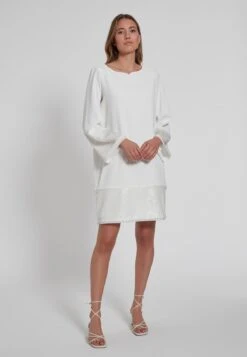 Voorkant 29 Ana Alcazar Lovertjes Jurk Genueva