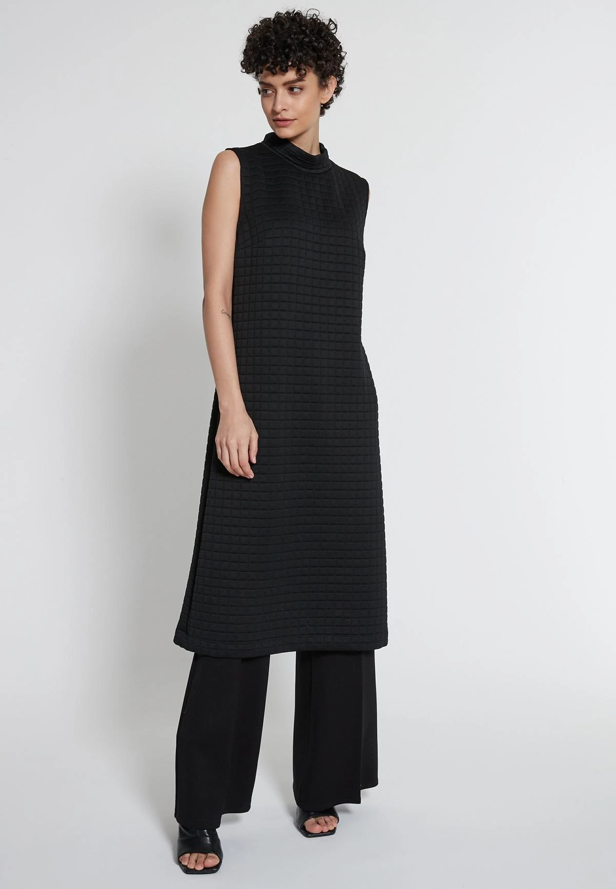 Ana Alcazar Quilted Jurk Hemea 4 Ana Alcazar Quilted Jurk Hemea - Afbeelding 2