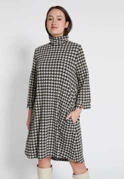 Ana Alcazar Swingende Jurk Hepana -JurkChic Verkoop ana alcazar 049325 3281 1004