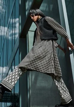 Ana Alcazar Swingende Jurk Hepana -JurkChic Verkoop ana alcazar 049325 3281 10077