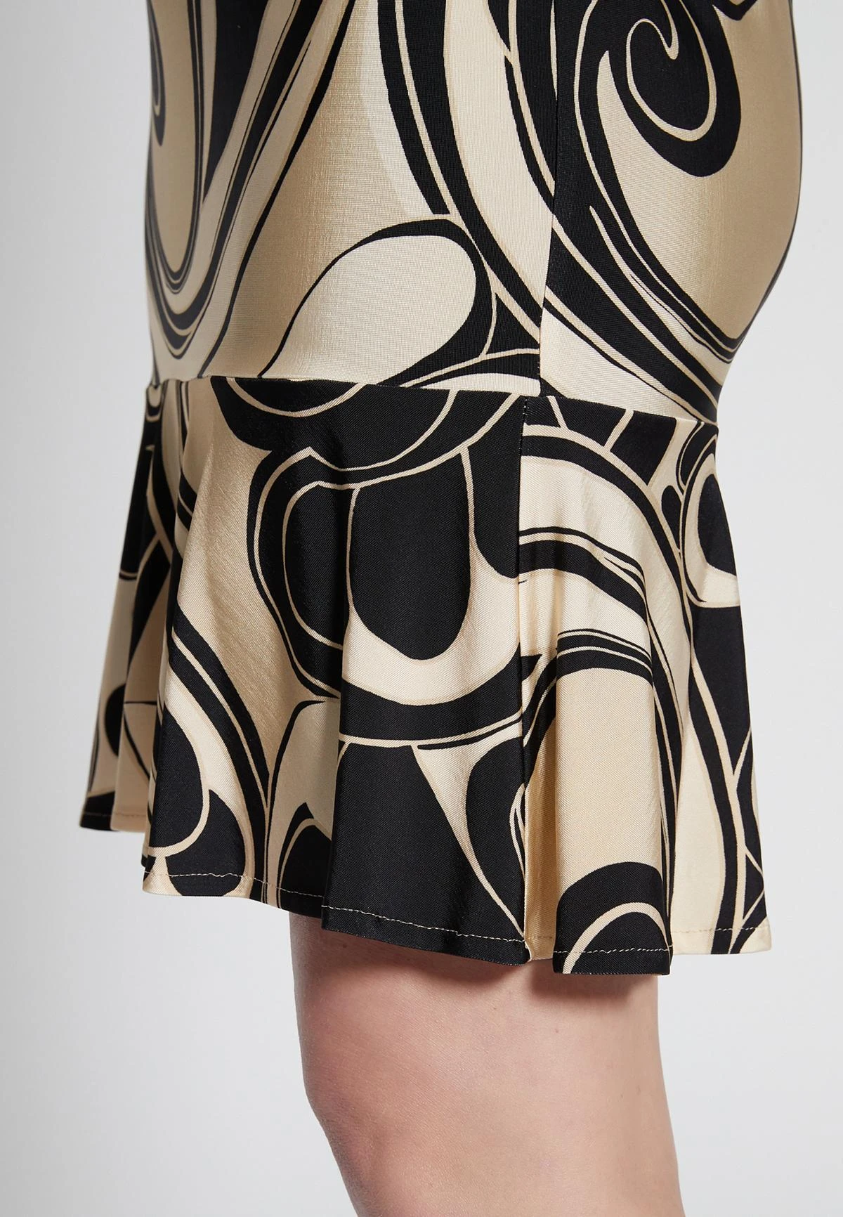 Ana Alcazar Volant Jurk Hicci 6 Ana Alcazar Volant Jurk Hicci - Afbeelding 4