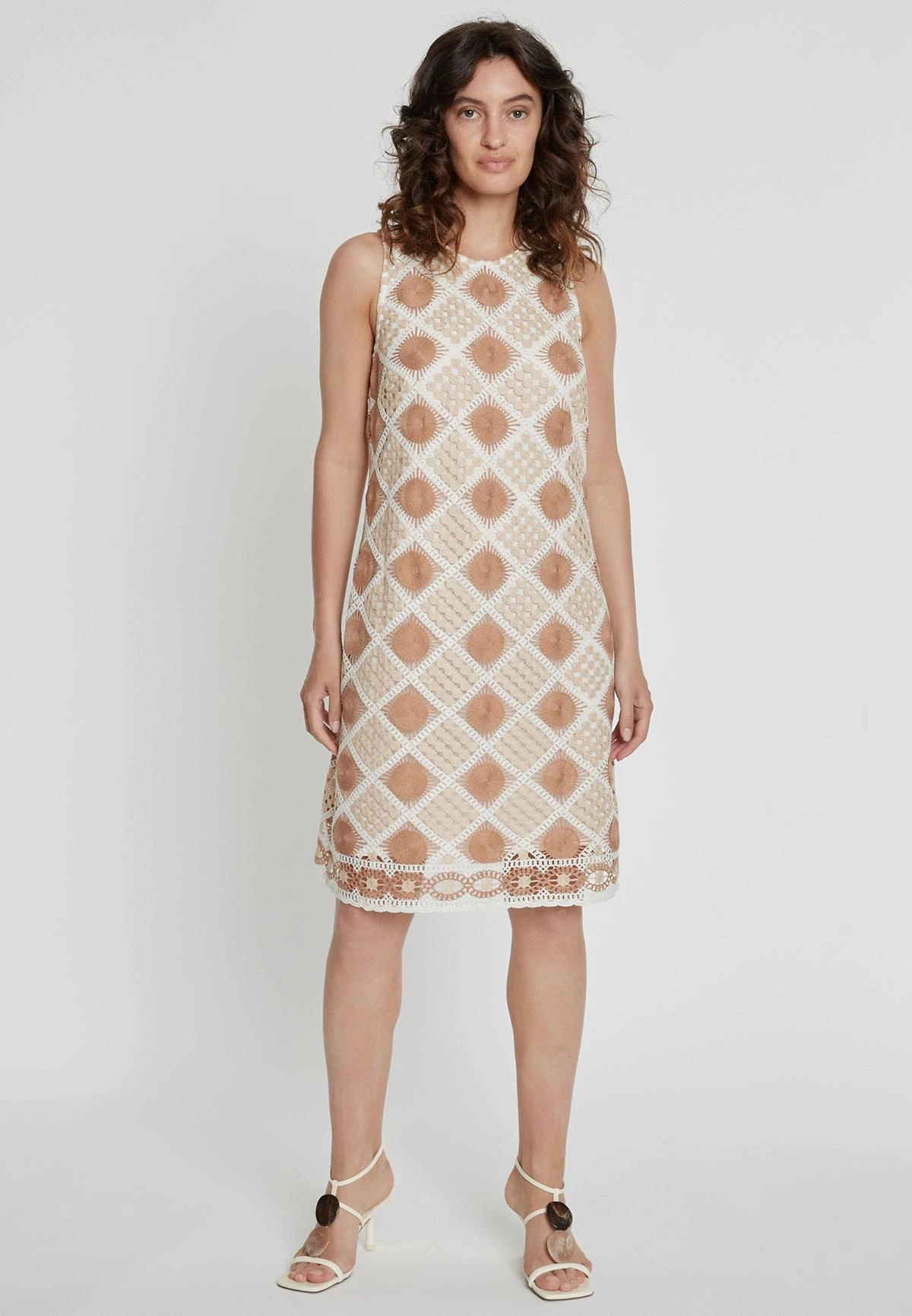 Ana Alcazar Gehaakte Jurk Kabea 3 Ana Alcazar Gehaakte Jurk Kabea