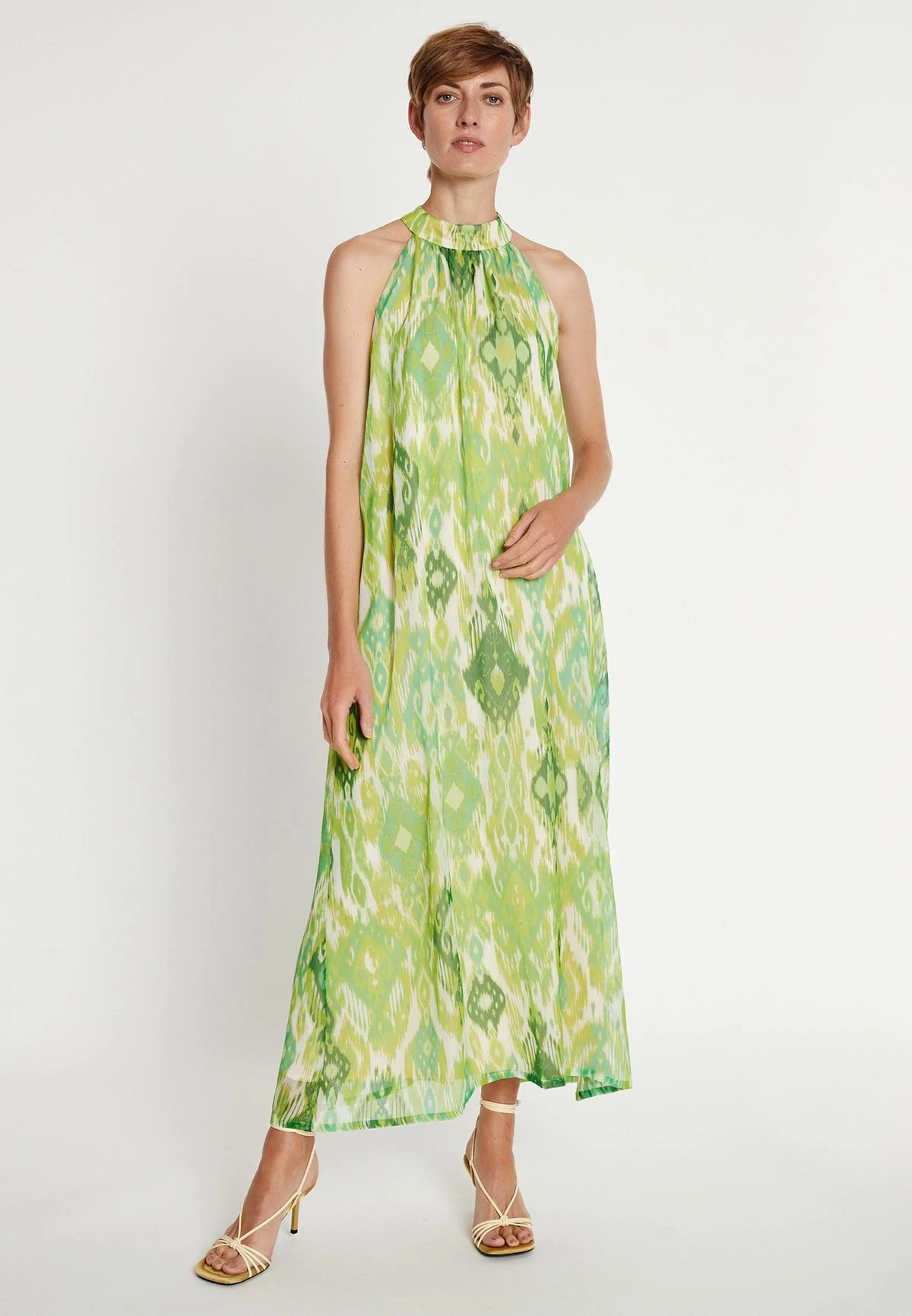 Ana Alcazar Neckholder Jurk Lilea 3 Ana Alcazar Neckholder Jurk Lilea