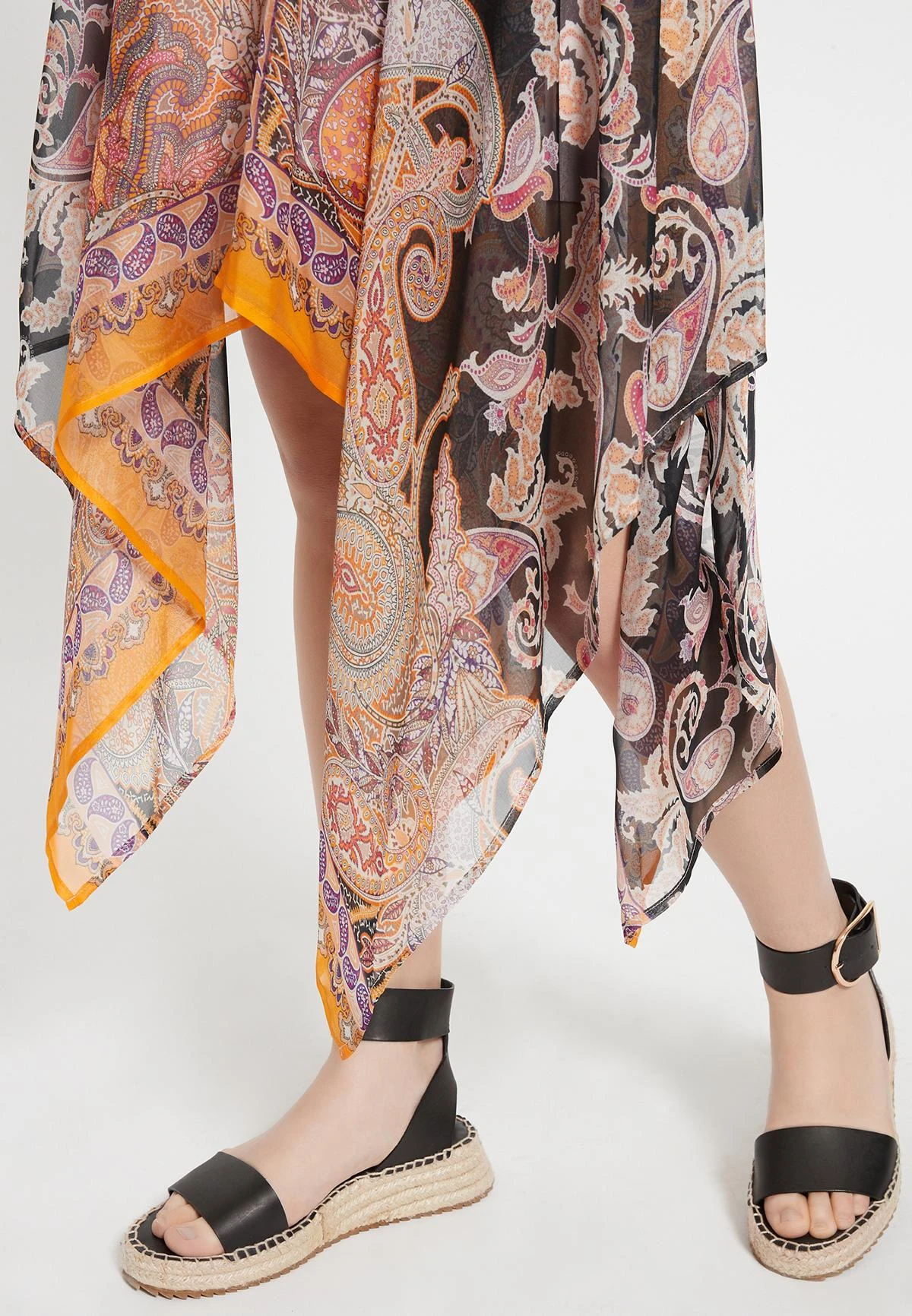 Ana Alcazar Zijden Jurk Zeza Zwart 7 Ana Alcazar Zijden Jurk Zeza Zwart - Afbeelding 5